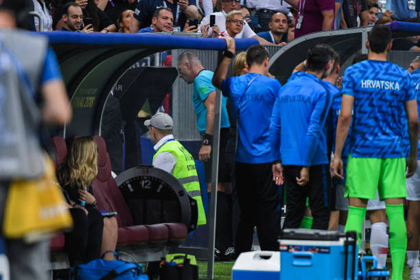 还是仅仅因 还是仅仅因